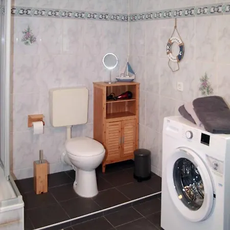 -schiefe- Marie Apartament *