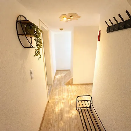 -schiefe- Marie 公寓