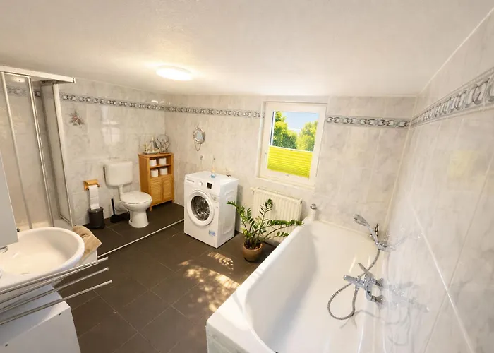 Apartment-schiefe- Marie דירה